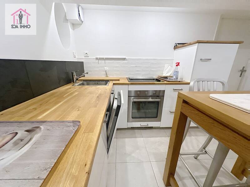 Maison à louer, 31m², LYON 8E