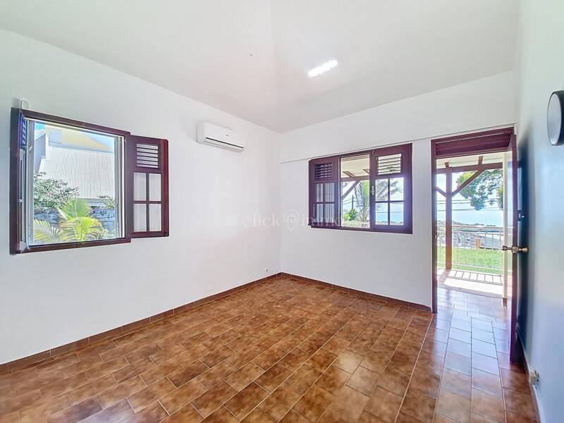 Maison à louer, 120m², LE GOSIER