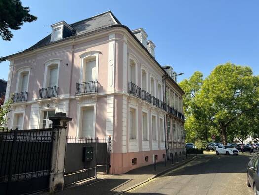 Appartement à vendre 168 000 € 7 pièces 5 chambres 148 m² RDC/2 Briand Franklin Nord Mulhouse 68200