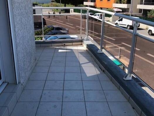 Appartement à louer 720 € 3 pièces 2 chambres 53,76 m² 1er étage Saint Gaudérique Perpignan 66000