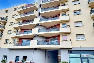 Immeuble à vendre 336 000 € 219 m² Lens 62300