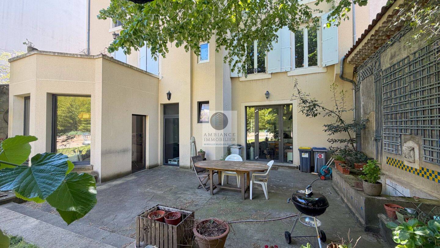 Maison à vendre, 303m², VALENCE