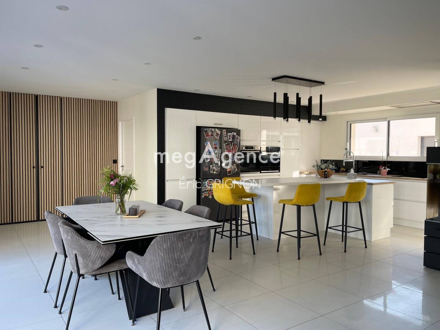 Maison à vendre, 245m², TALMONT SAINT HILAIRE