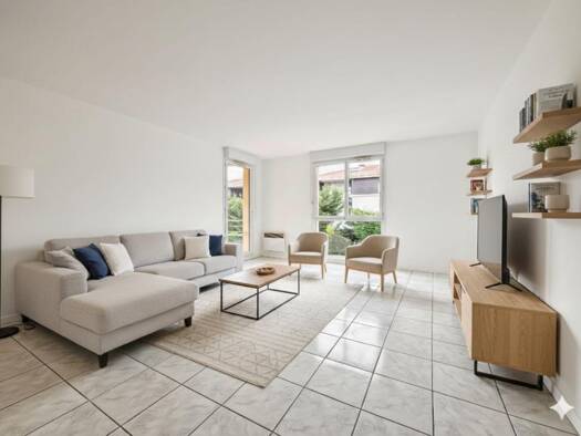 Appartement à vendre 249 000 € 4 pièces 3 chambres 79,2 m² Étage 1/1 Les Violettes Aucamville 31140