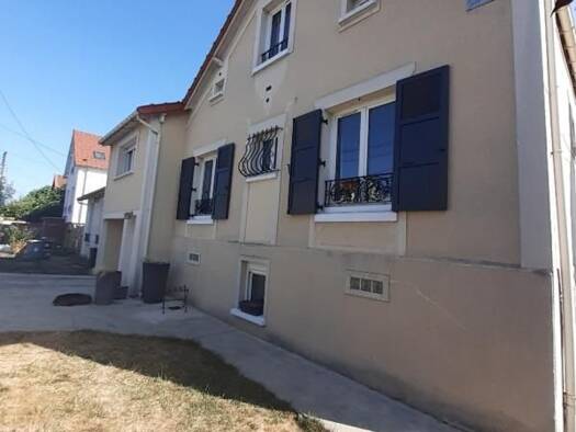 Pavillon à vendre 479 500 € 5 pièces 4 chambres 132 m² 318 m² de terrain Plain Champs-Clos Roger-Noue Brossard Chelles 77500