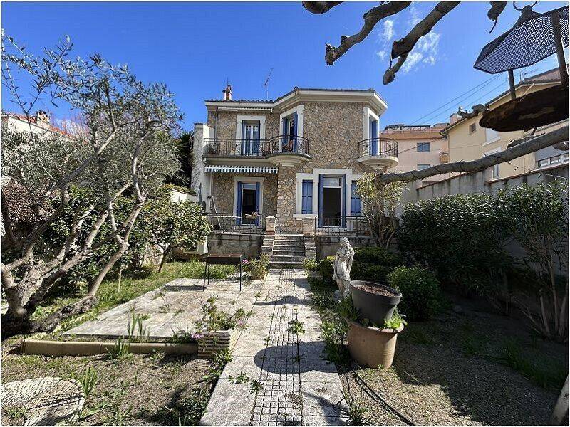 Maison à vendre, 166m², BEZIERS