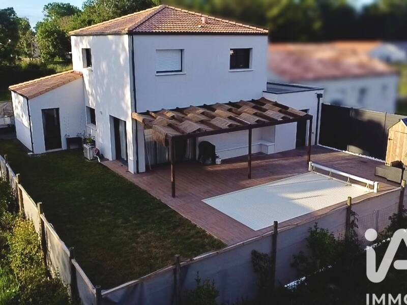 Maison à vendre, 113m², CHALLANS