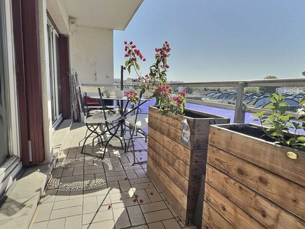 Appartement à vendre 650 000 € 6 pièces 4 chambres 93 m² Étage 4/5 Pasteur-Rousseau Fontenay-sous-Bois 94120