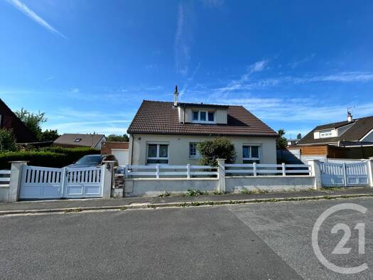 Maison à vendre 339 000 € 6 pièces 3 chambres 122,25 m² 390 m² de terrain Dammartin-en-Goële 77230