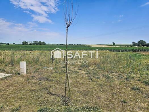 Terrain constructible viabilisé à vendre 41 000 € 691 m² de terrain Écoyeux 17770