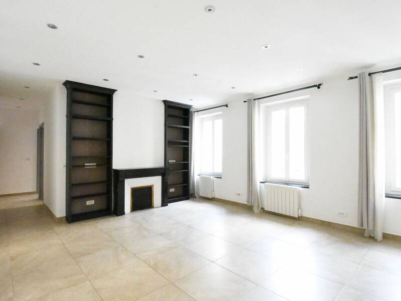 Maison à louer, 64m², MARSEILLE 2E