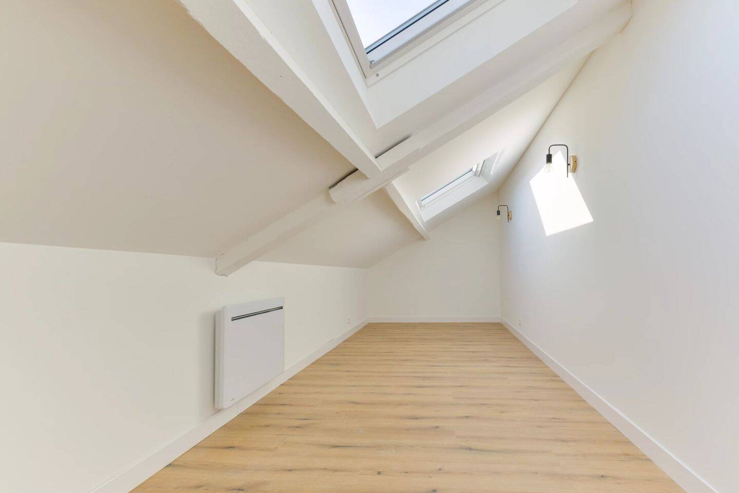 Maison de ville meublée idéalement située — 10