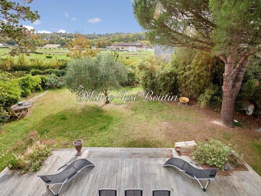 Maison à vendre 2 090 000 € 6 pièces 3 chambres 300 m² 1 500 m² de terrain Deauville 14800