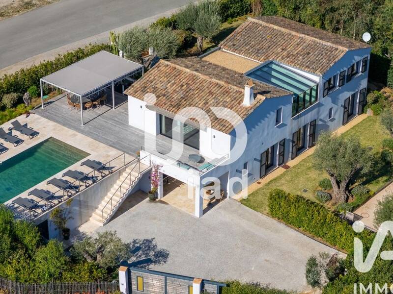 Maison à vendre, 280m², LA CROIX VALMER