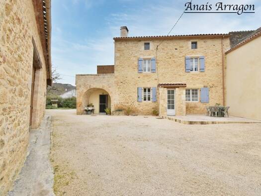 Maison à vendre 179 900 € 3 pièces 3 chambres 80 m² 3 500 m² de terrain Saint-Front-sur-Lémance 47500