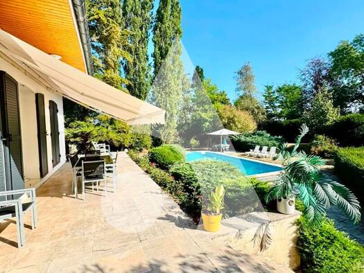 Maison à vendre 415 000 € 11 pièces 5 chambres 340 m² 4 570 m² de terrain Châtenois 88170