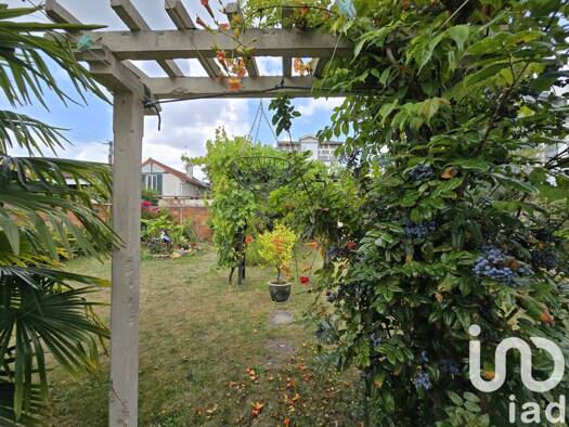 Maison à vendre 424 000 € 5 pièces 3 chambres 98,95 m² 467 m² de terrain Allée de la Tour Villemomble 93250