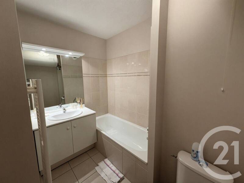 Maison à louer, 28m², VENISSIEUX