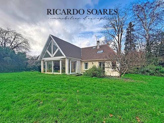 Maison à vendre 479 000 € 7 pièces 5 chambres 180 m² 15 000 m² de terrain Cinqueux 60940