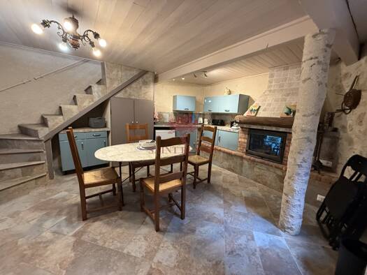Maison à vendre 157 000 € 2 pièces 1 chambre 42 m² Saint-Guilhem-le-Désert 34150