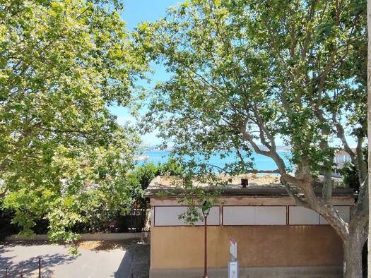 Appartement à vendre 175 000 € 4 pièces 3 chambres 95 m² Étage 1/1 La Leque Port-de-Bouc 13110