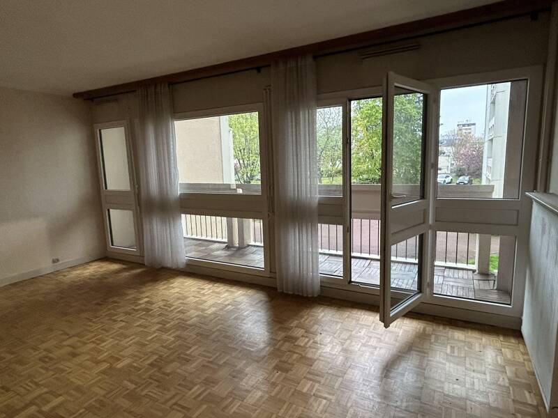 Maison à louer, 69m², NANTERRE
