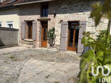 Maison à louer 900 € 5 pièces 3 chambres 83 m² 100 m² de terrain Lusigny-sur-Barse 10270