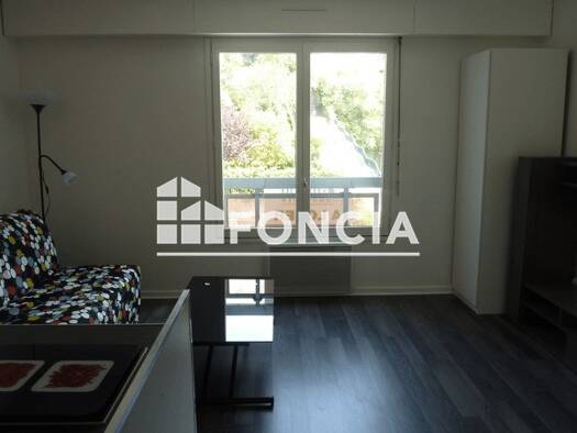 Appartement à louer 433 € 1 pièce 18,8 m² 4ème étage dès le 02/05/2026 Centre Ville Nord Aix-les-Bains 73100