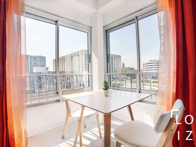 Appartement à louer 1 098 € 2 pièces 1 chambre 50 m² 1er étage Centre ville Bordeaux 33000