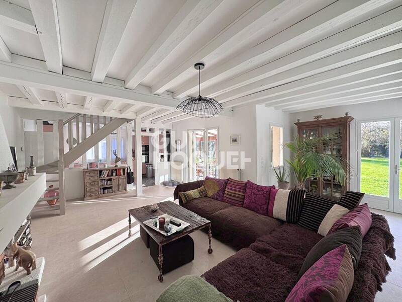 Maison à vendre, 185m², BONNEVILLE SUR TOUQUES