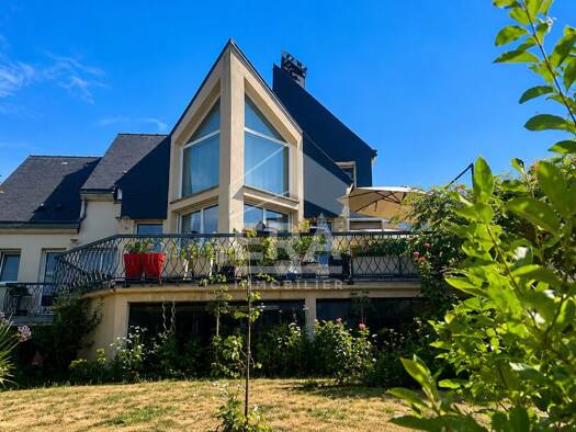 Maison à vendre 699 000 € 6 pièces 4 chambres 182 m² 829 m² de terrain Haut Saumon-Bel Air Chartres 28000