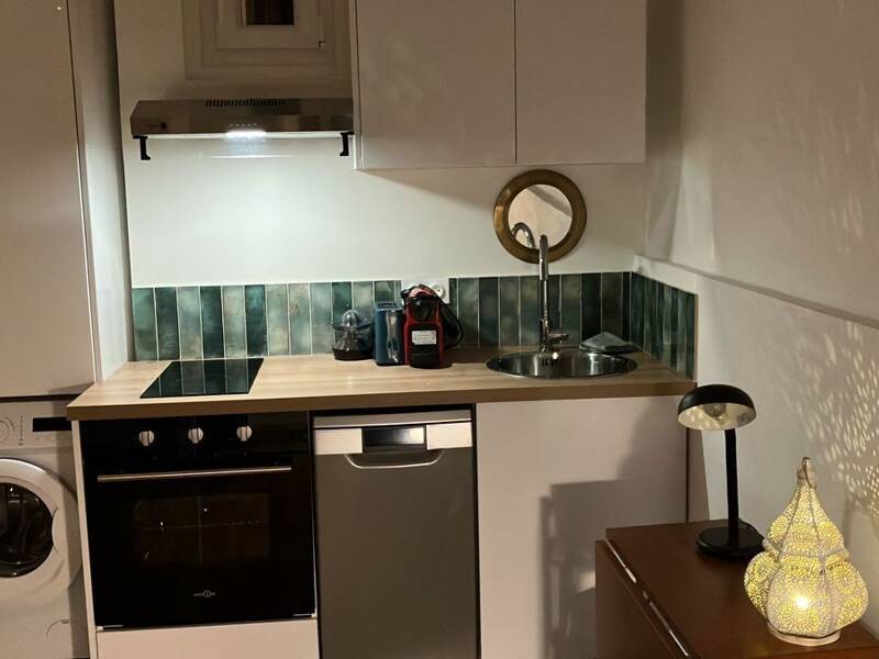 Maison à louer, 16m², PARIS 20E