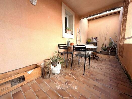 Duplex à vendre 310 000 € 4 pièces 2 chambres 90 m² RDC Saint-Cannat 13760