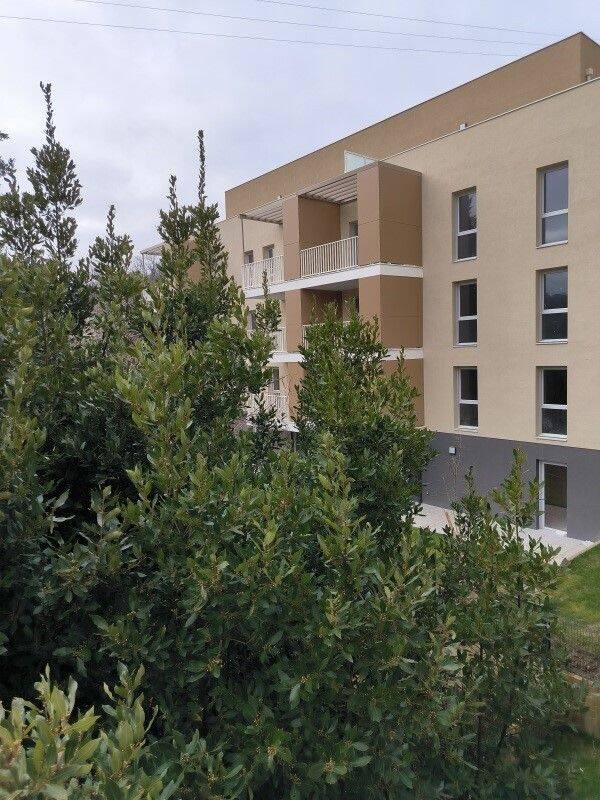 Maison à louer, 78m², NEUVILLE SUR SAONE