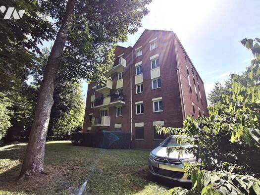 Appartement à vendre 240 000 € 3 pièces 2 chambres 70 m² Étage 3/4 Lille 59000