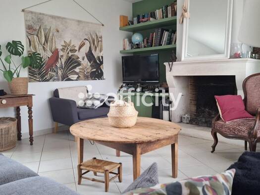 Maison de plain-pied à vendre 450 900 € 4 pièces 3 chambres 115 m² 462 m² de terrain Bourg Périgny 17180