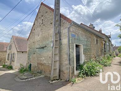 Maison à vendre 27 500 € 2 pièces 1 chambre 39 m² 356 m² de terrain Chichée 89800