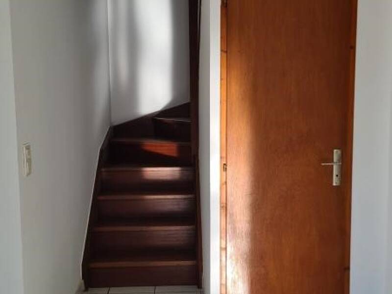 Maison à louer, 87m², MEZE