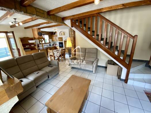 Maison à vendre 269 000 € 5 pièces 3 chambres 103 m² 560 m² de terrain St Martin de la Porte 73140
