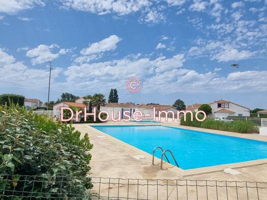 Maison à vendre 182 700 € 4 pièces 3 chambres 48 m² 40 m² de terrain La Faute sur Mer 85460