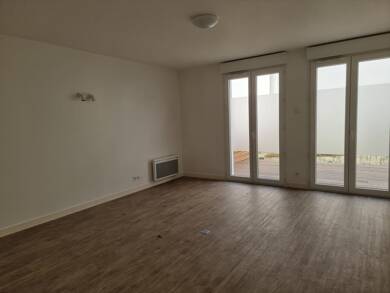 Espace bureau à louer 890 € 21 m² de bureaux Rivedoux-Plage 17940