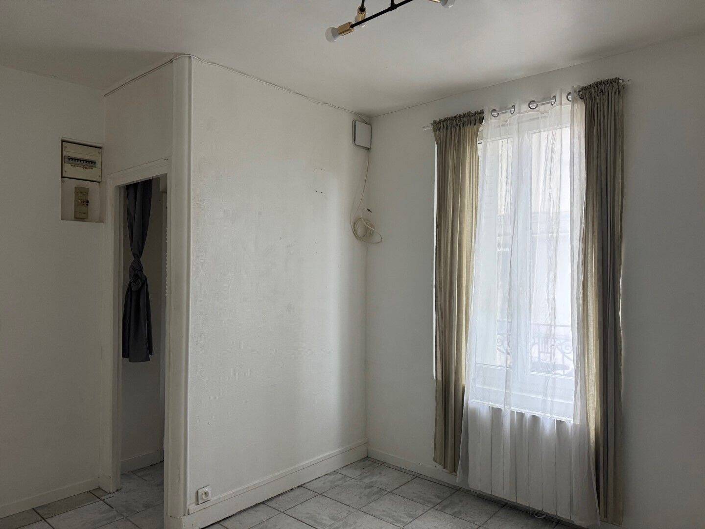 Maison à louer, 15m², MONTREUIL