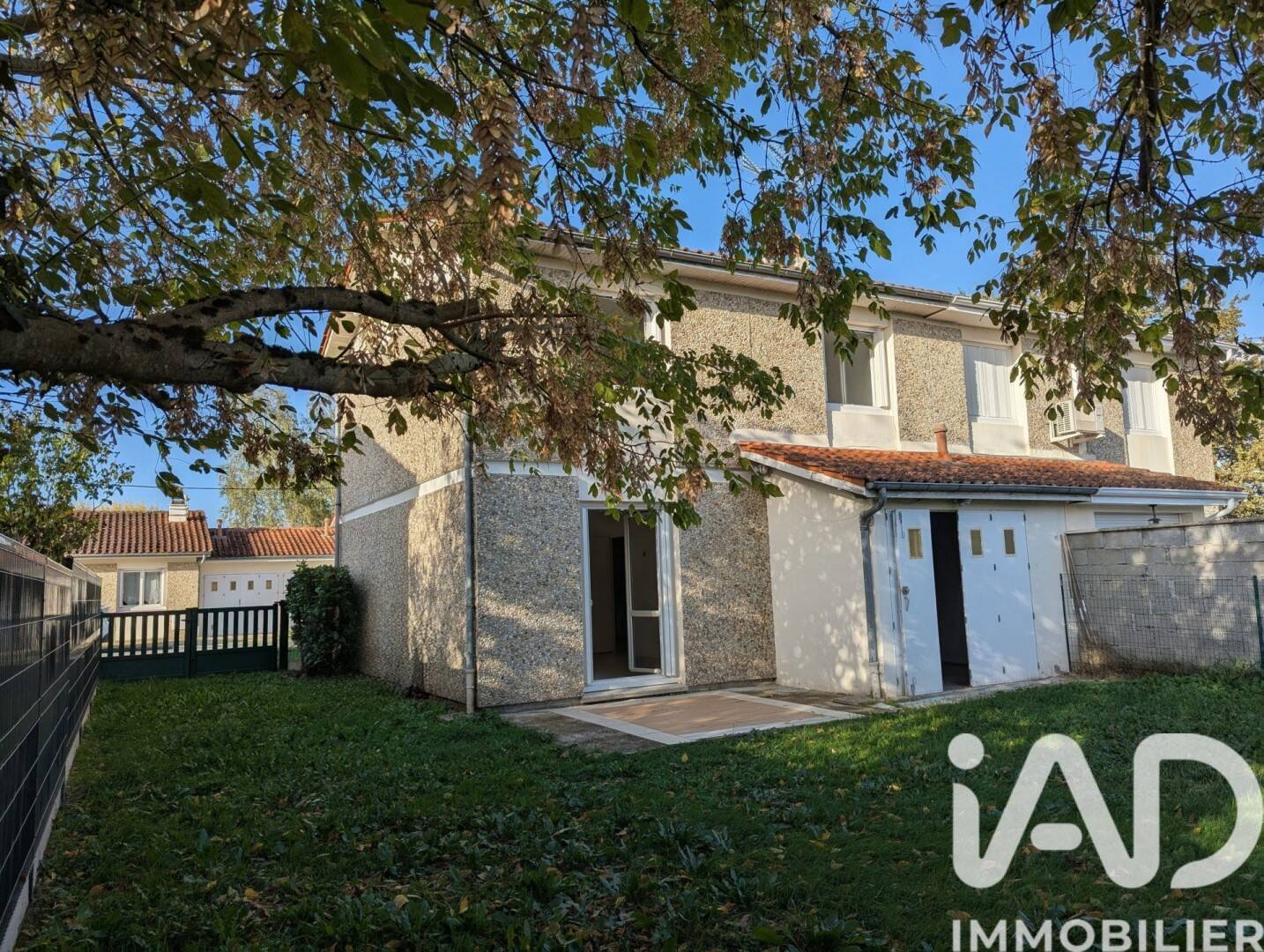 Maison à vendre, 81m², SAINT SEURIN SUR L'ISLE