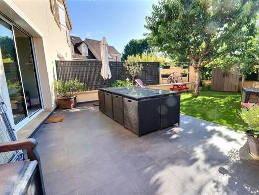 Maison à vendre 359 000 € 4 pièces 3 chambres 80 m² 162 m² de terrain Montévrain 77144