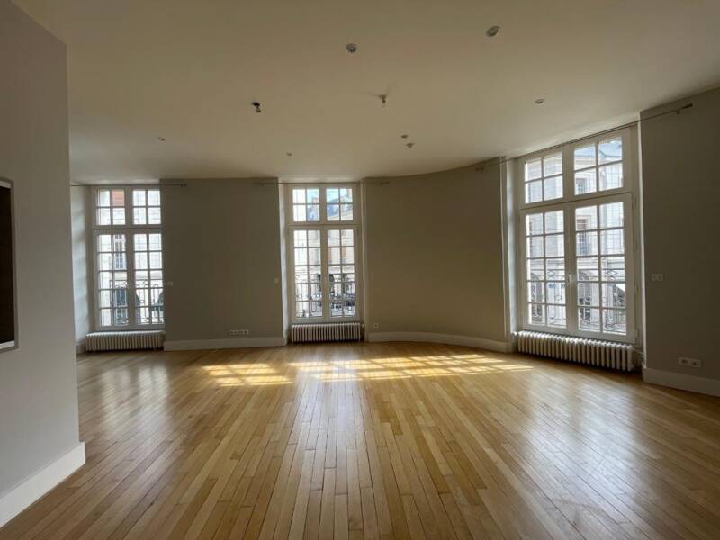 Maison à louer, 143m², ORLEANS