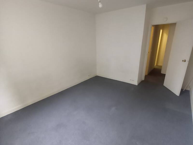 Maison à louer, 26m², PARIS 18E