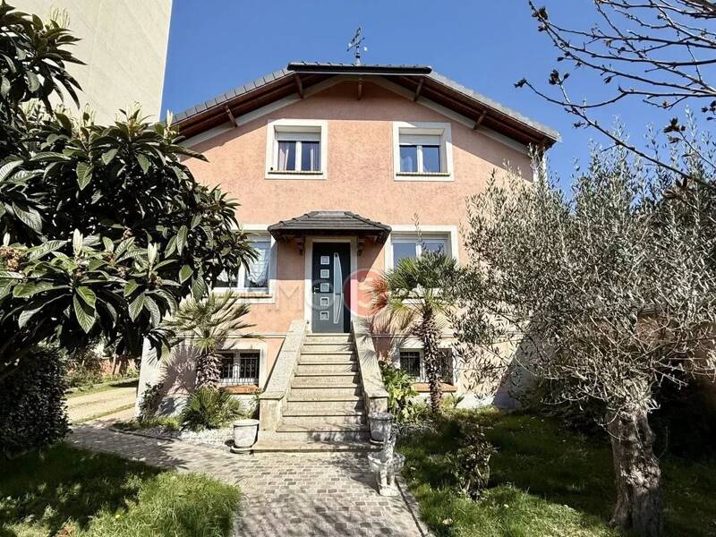 Maison à vendre, 360m², LES PAVILLONS SOUS BOIS