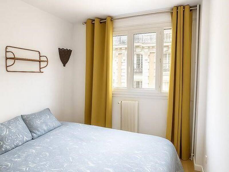 Maison à louer, 30m², PARIS 18E