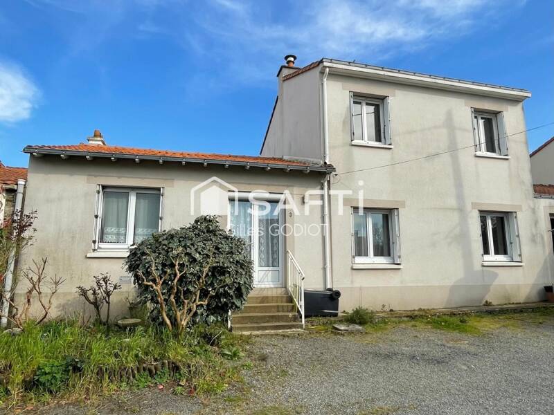 Maison à vendre, 122m², LA HAIE FOUASSIERE