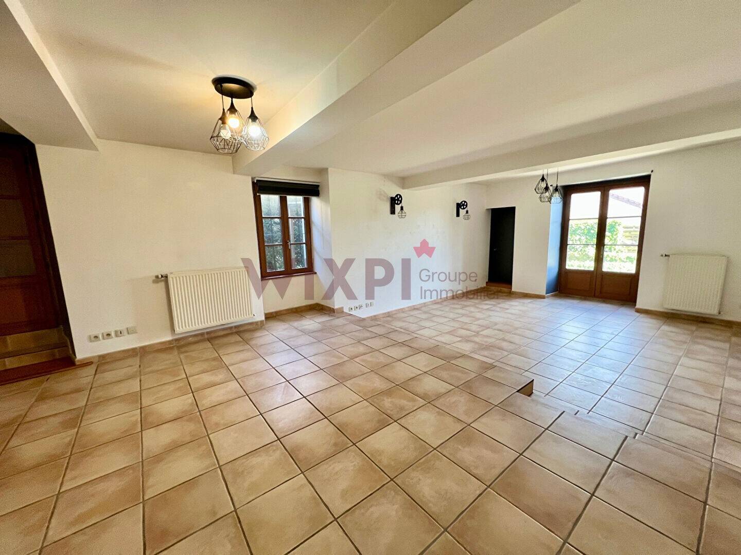 Maison à vendre, 183m², SAINT NAZAIRE LES EYMES